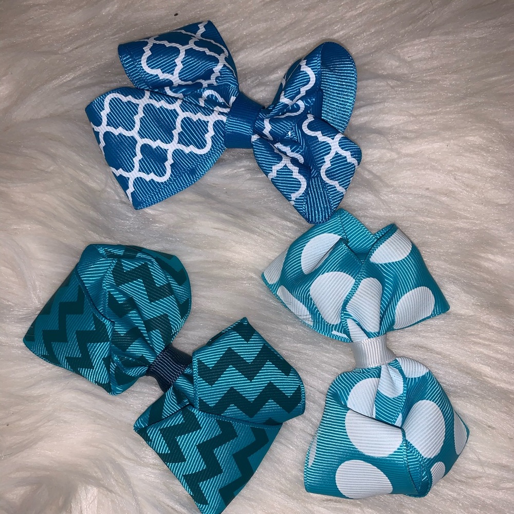 3 hair bow clips